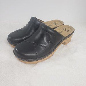 Clark Black Clog Faux Wood Heel Size 7.5